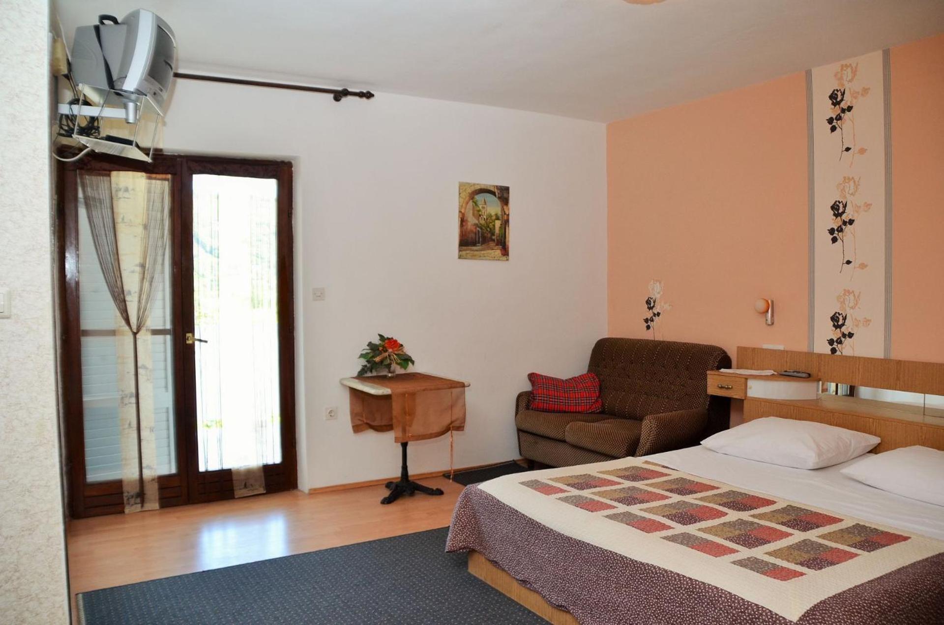 Apartments Ruza Supetarska Draga Ngoại thất bức ảnh